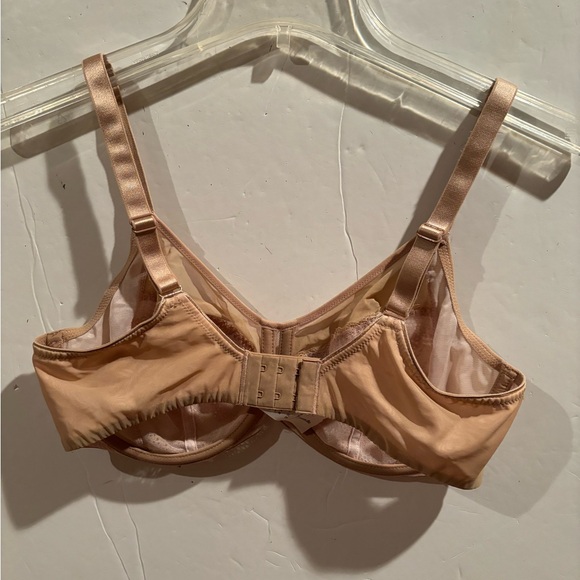 Chantelle Elegant Tan Lace 36DD Bra - Picture 5 of 9